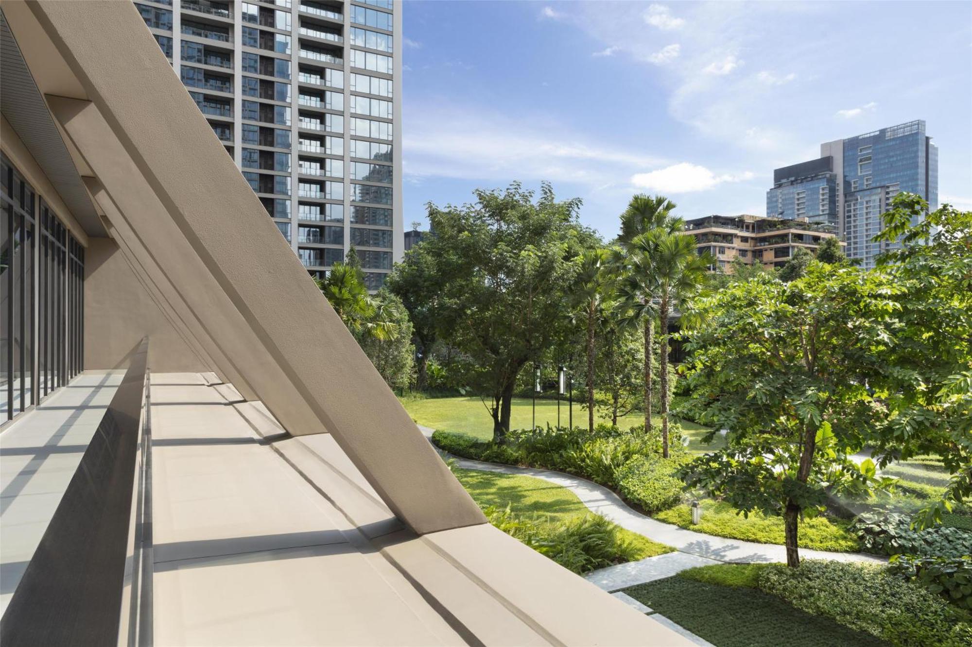 Sindhorn Kempinski Hotel Bangkok Exterior foto